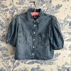 Levi’s denim cropped button up top